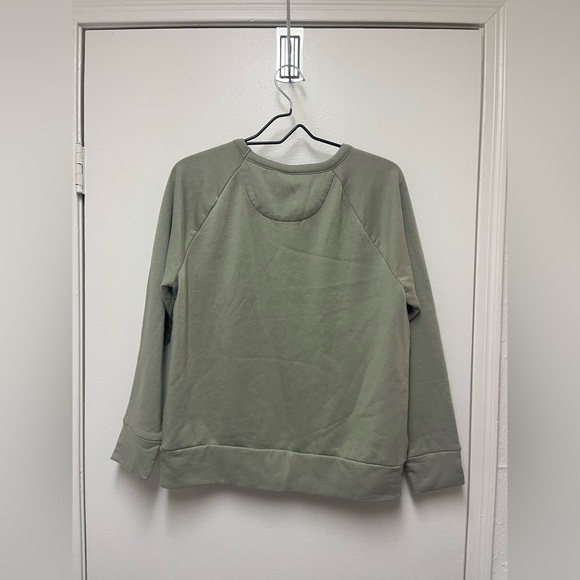 Eddie Bauer Crewneck - Picture 5 of 5